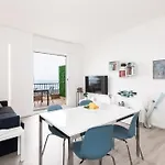 Апартаменты -terrazza Sul Mare- & Parcheggio Privato *