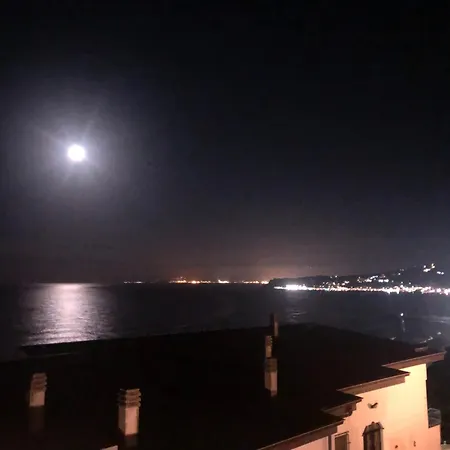 -terrazza Sul Mare- & Parcheggio Privato Διαμέρισμα Varazze