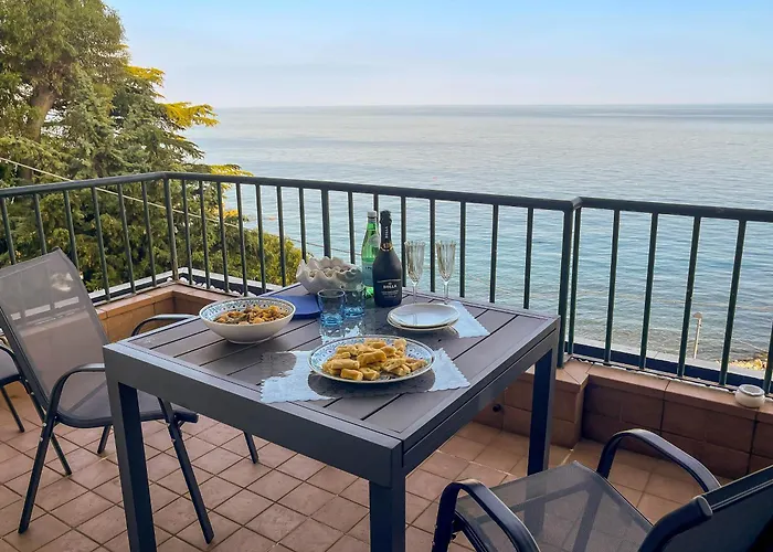 -terrazza Sul Mare- & Parcheggio Privato Apartament Varazze