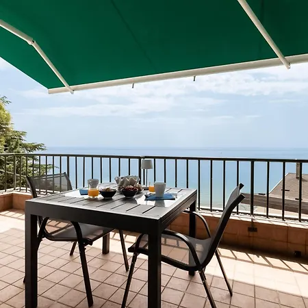 Apartamento -terrazza Sul Mare- & Parcheggio Privato Varazze