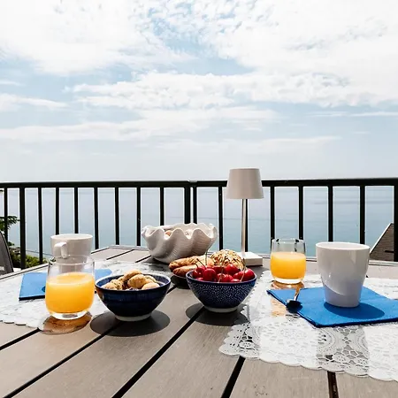 Daire -terrazza Sul Mare- & Parcheggio Privato